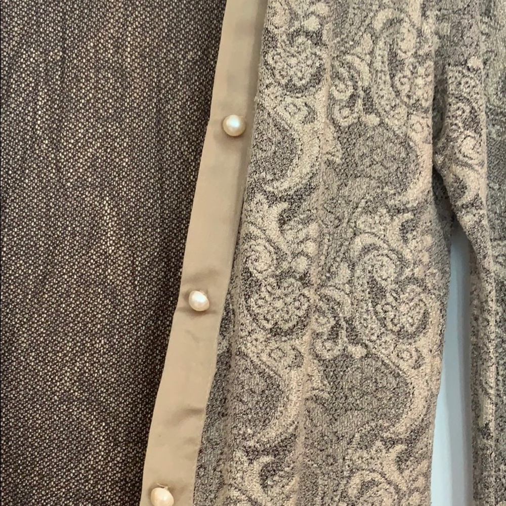 Patterned button down shirt - Picture 2 of 6